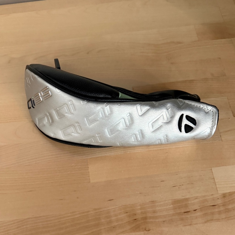 TaylorMade Qi35 Hybrid Rescue Headcover Authentic